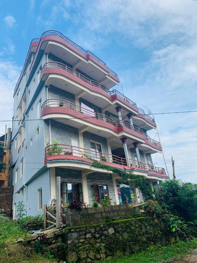 Hotel October Inn โพคารา ภายนอก รูปภาพ