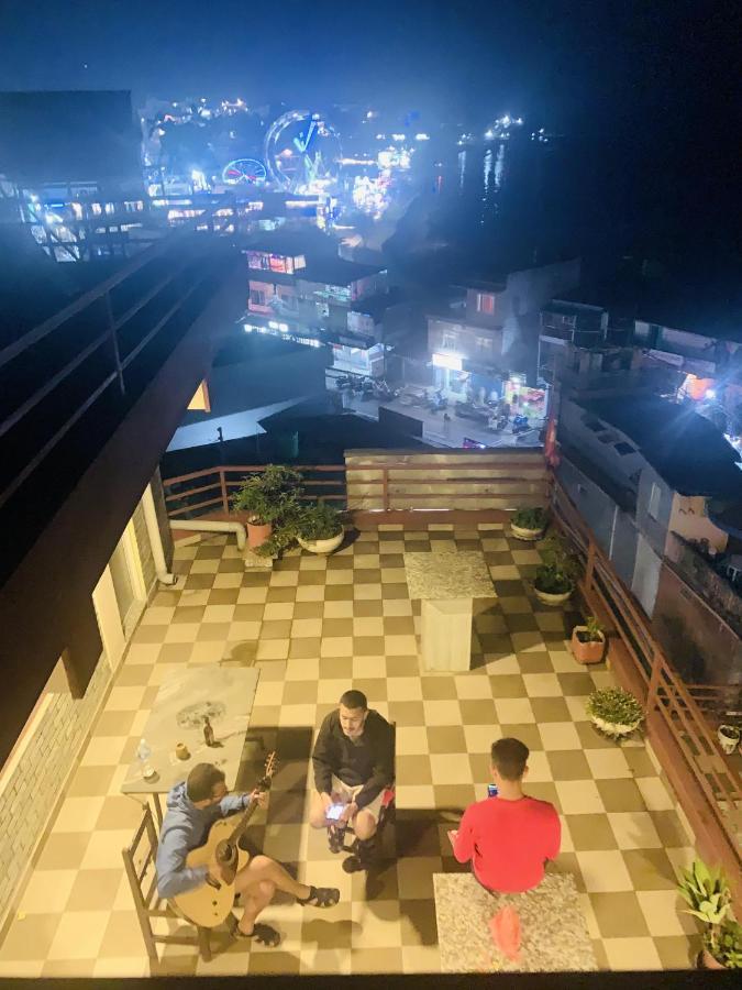 Hotel October Inn โพคารา ภายนอก รูปภาพ